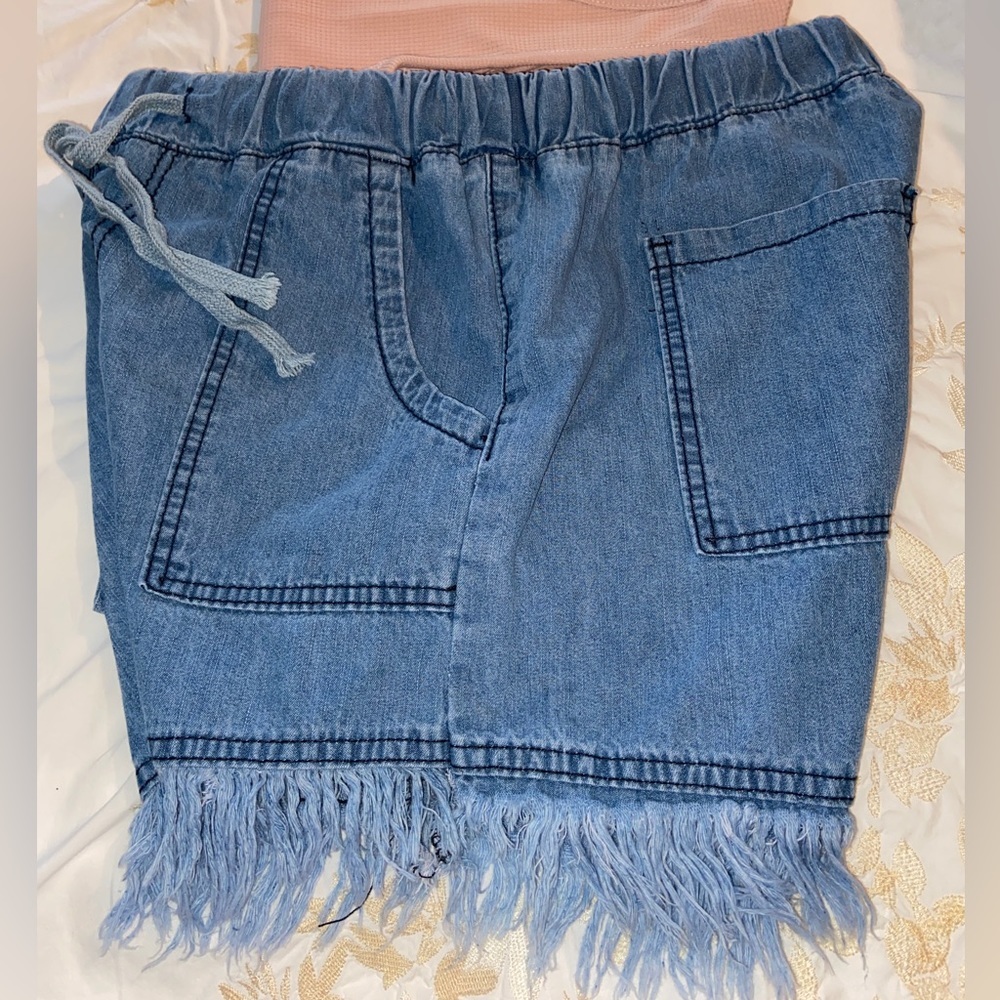 NEW Sz-M/s Soft Knit Basic Long Fringed Denim Front Tie Shorts, Size (M)S-☺️CUTE